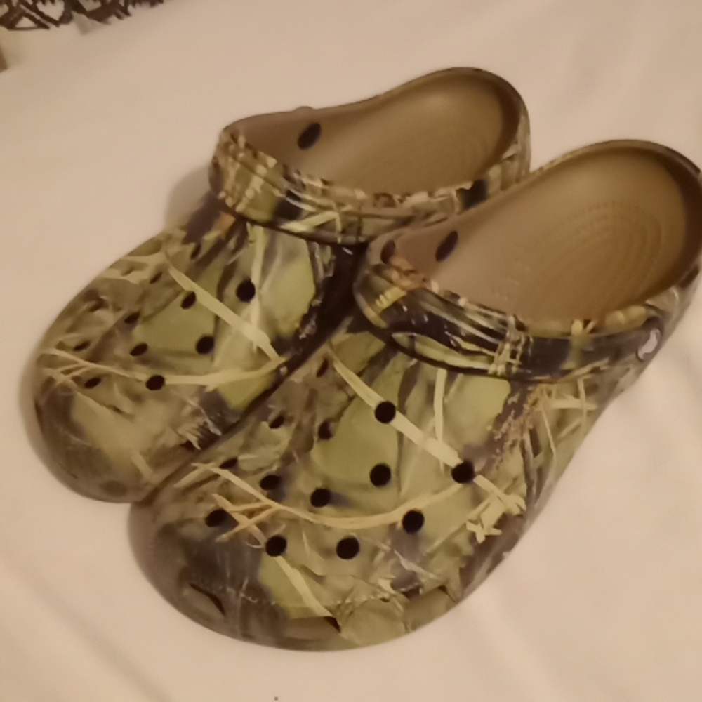 Crocs